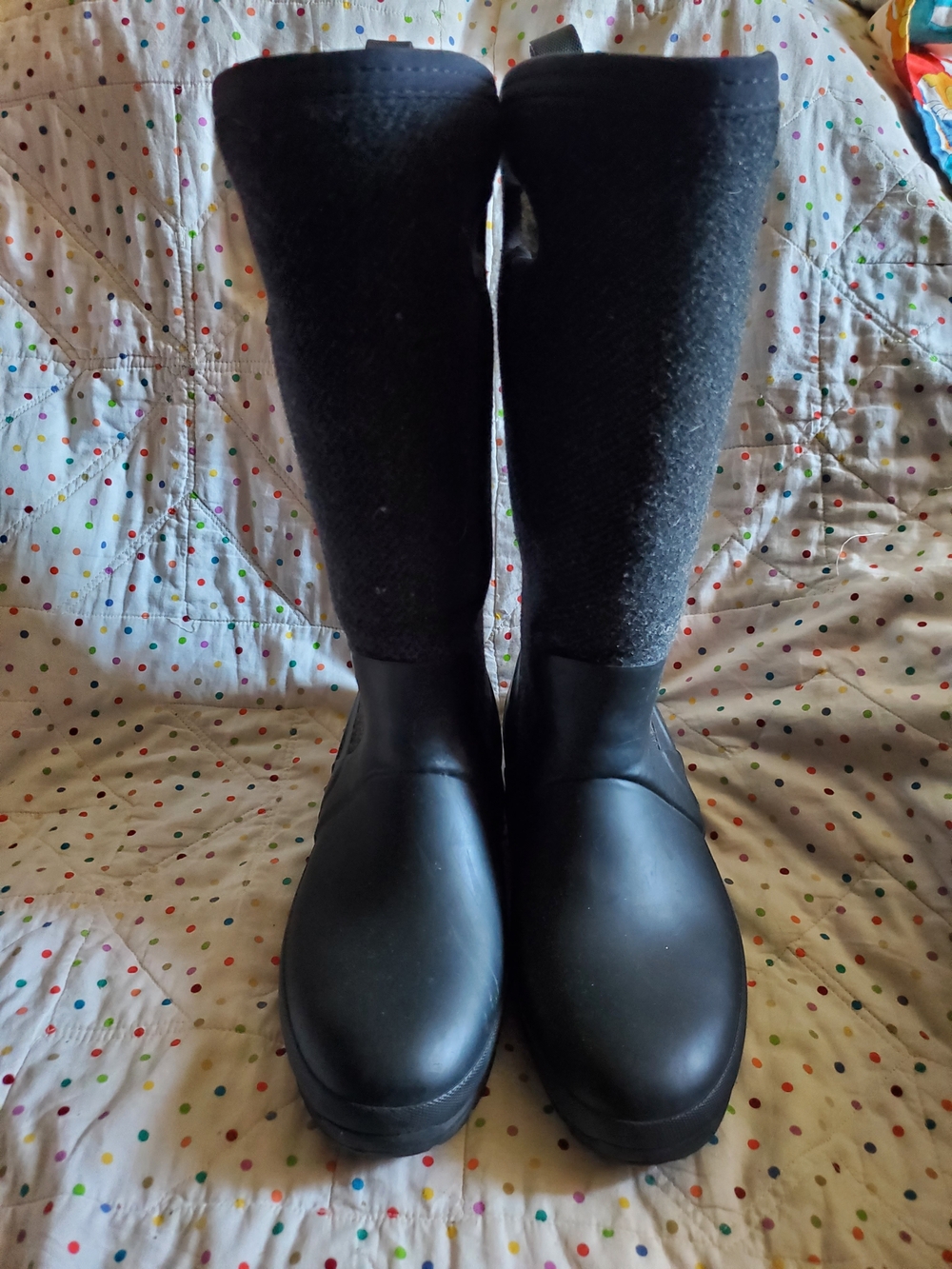 Bogs  Crandrall  Wool Waterproof Winter Boots Size 8.